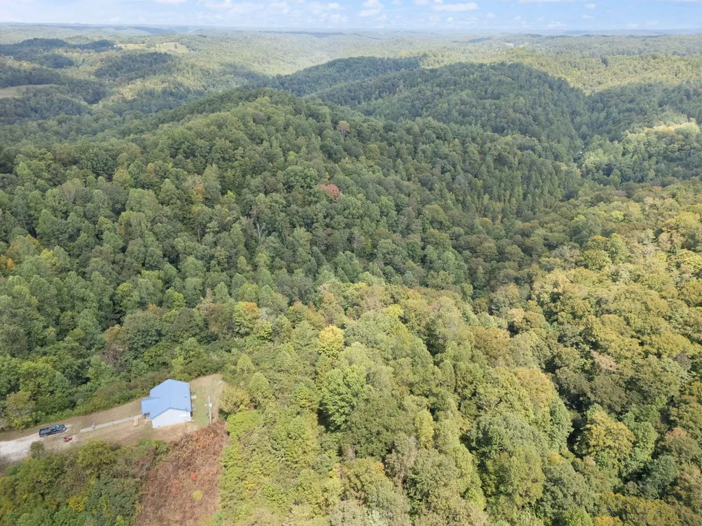 510 Shelton Lane Beattyville KY 41311