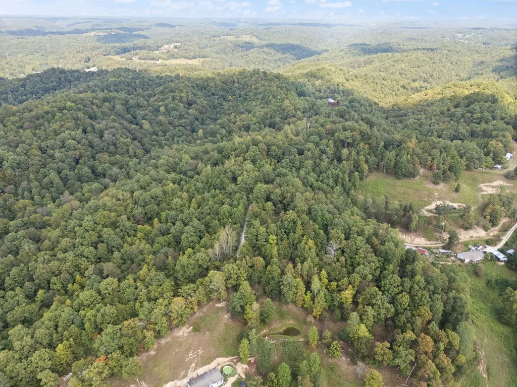 510 Shelton Lane Beattyville KY 41311