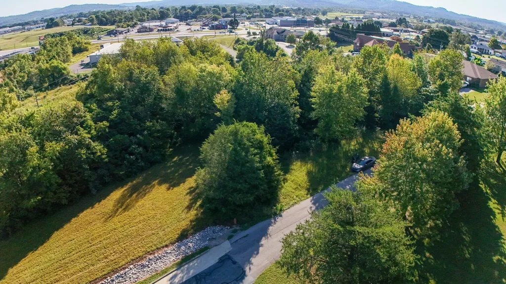 Lot 16-17 Jd Kroger Estate Ritchie Lane Somerset KY 42503