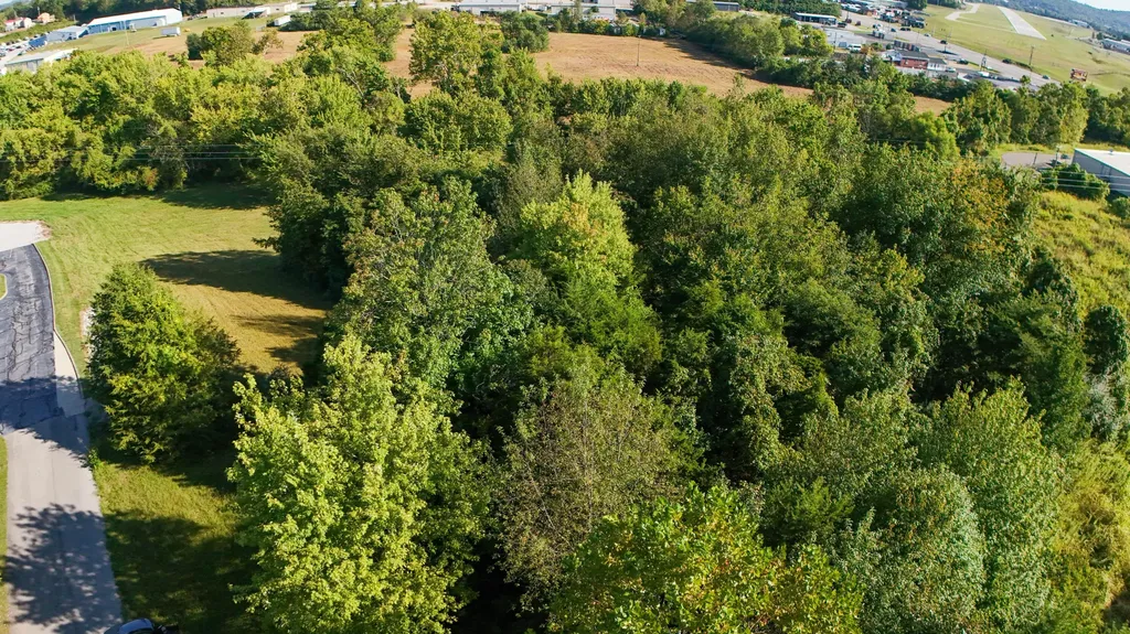 Lot 16-17 Jd Kroger Estate Ritchie Lane Somerset KY 42503