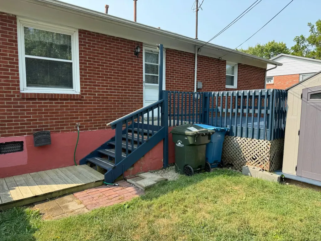 139 E Showalter Drive Georgetown KY 40324