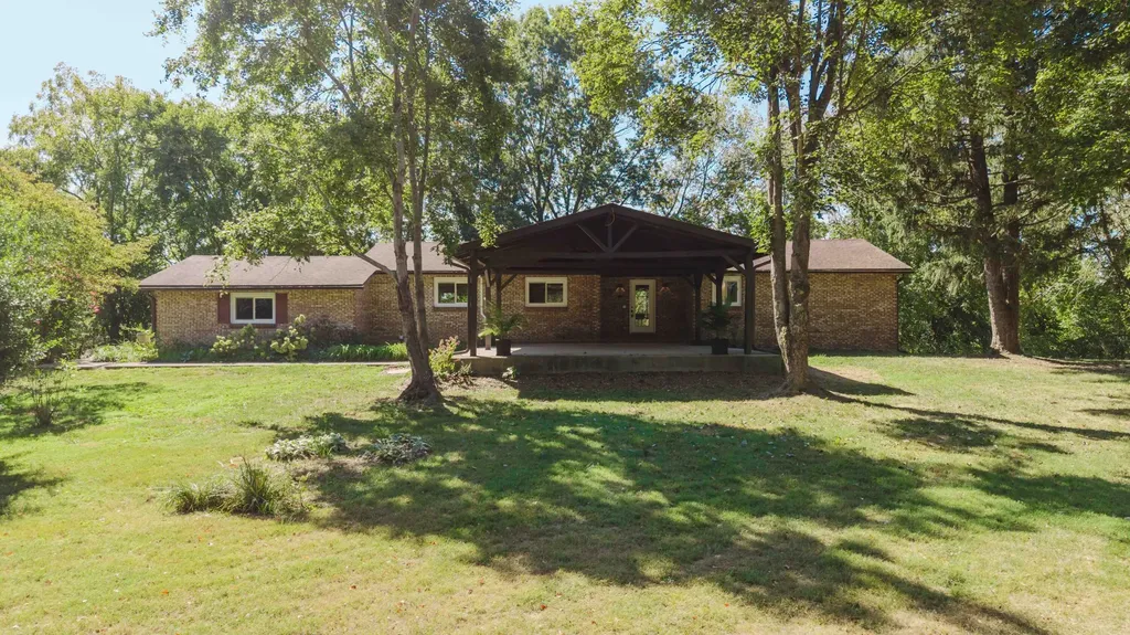 575 Chrisman Circle Danville KY 40422
