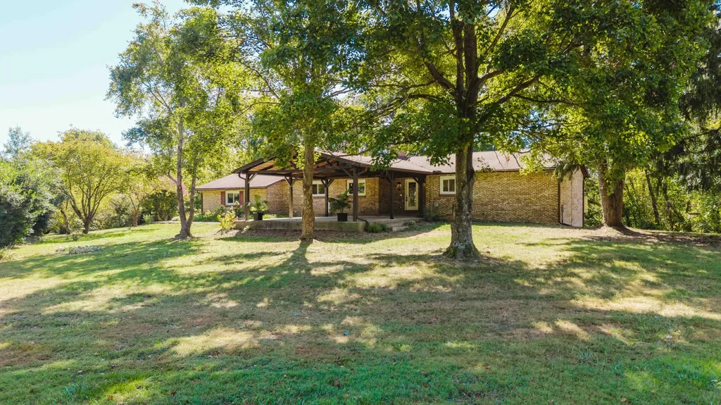 575 Chrisman Circle Danville KY 40422