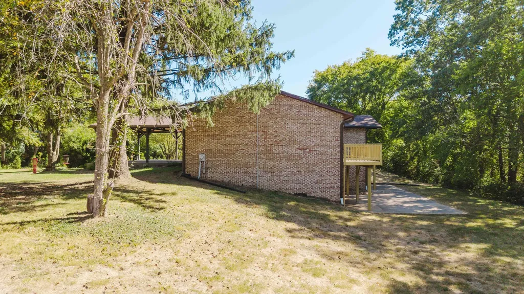 575 Chrisman Circle Danville KY 40422