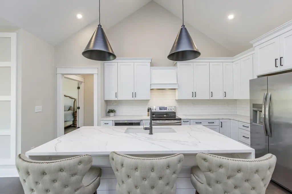 635 Lakeside Drive Lancaster KY 40444