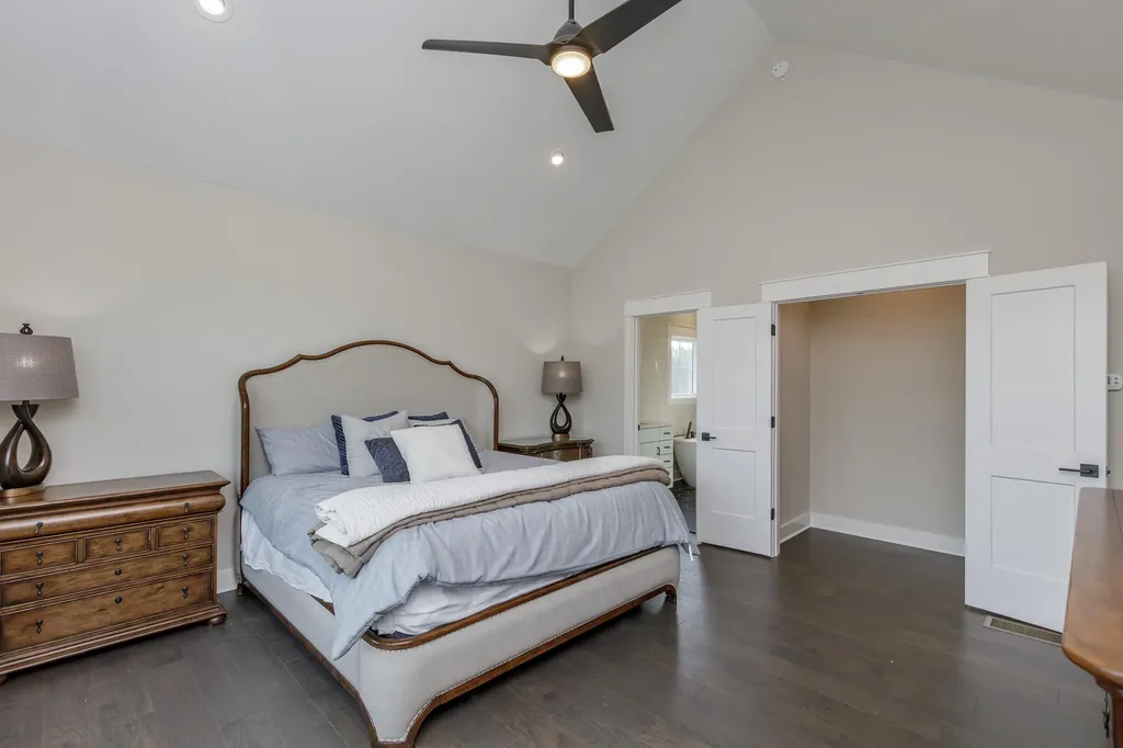 635 Lakeside Drive Lancaster KY 40444