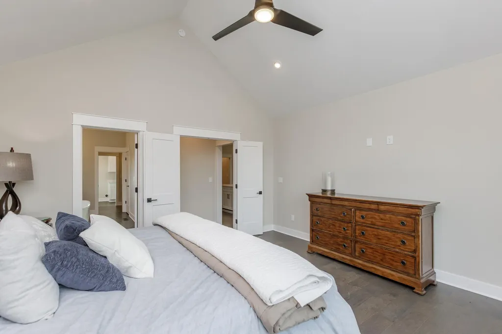 635 Lakeside Drive Lancaster KY 40444