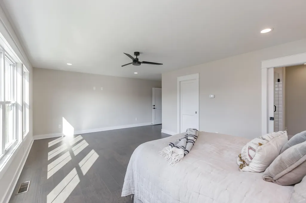 635 Lakeside Drive Lancaster KY 40444