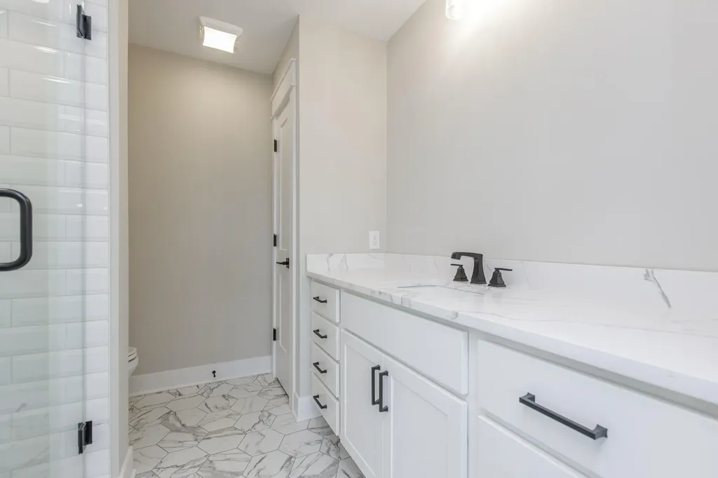 635 Lakeside Drive Lancaster KY 40444