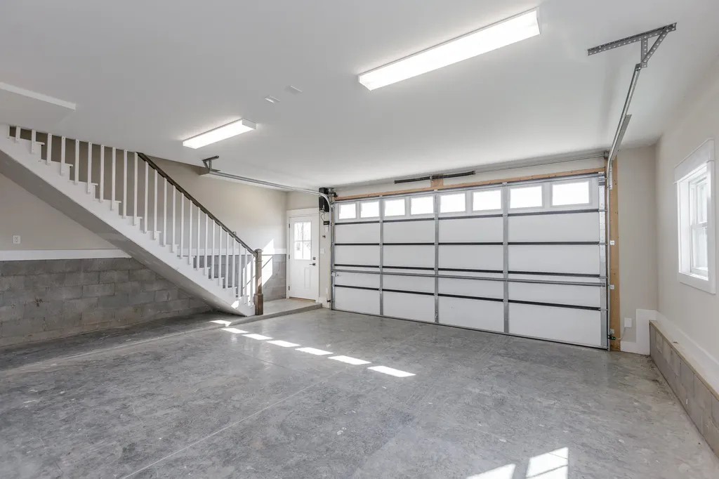 635 Lakeside Drive Lancaster KY 40444