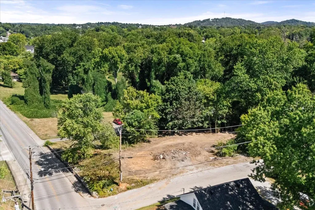 134 Jacksboro Street Somerset KY 42501