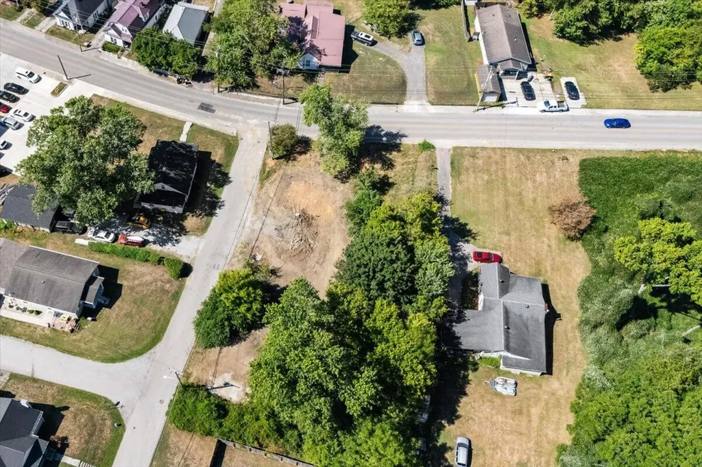 134 Jacksboro Street Somerset KY 42501
