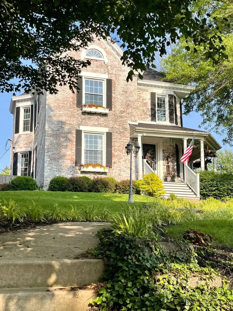 110 Clifton Road Cynthiana KY 41031