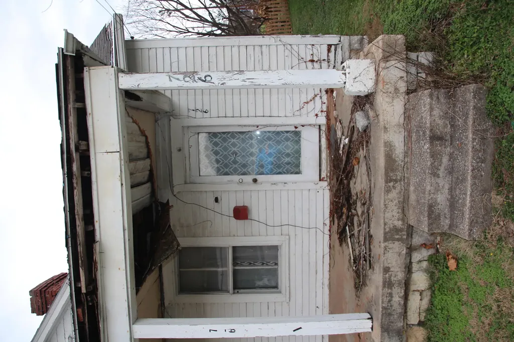 726 Benson Avenue Frankfort KY 40601