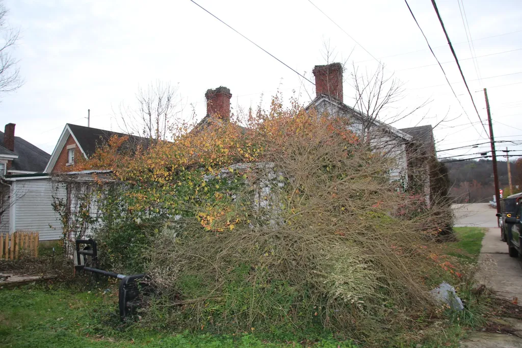 726 Benson Avenue Frankfort KY 40601
