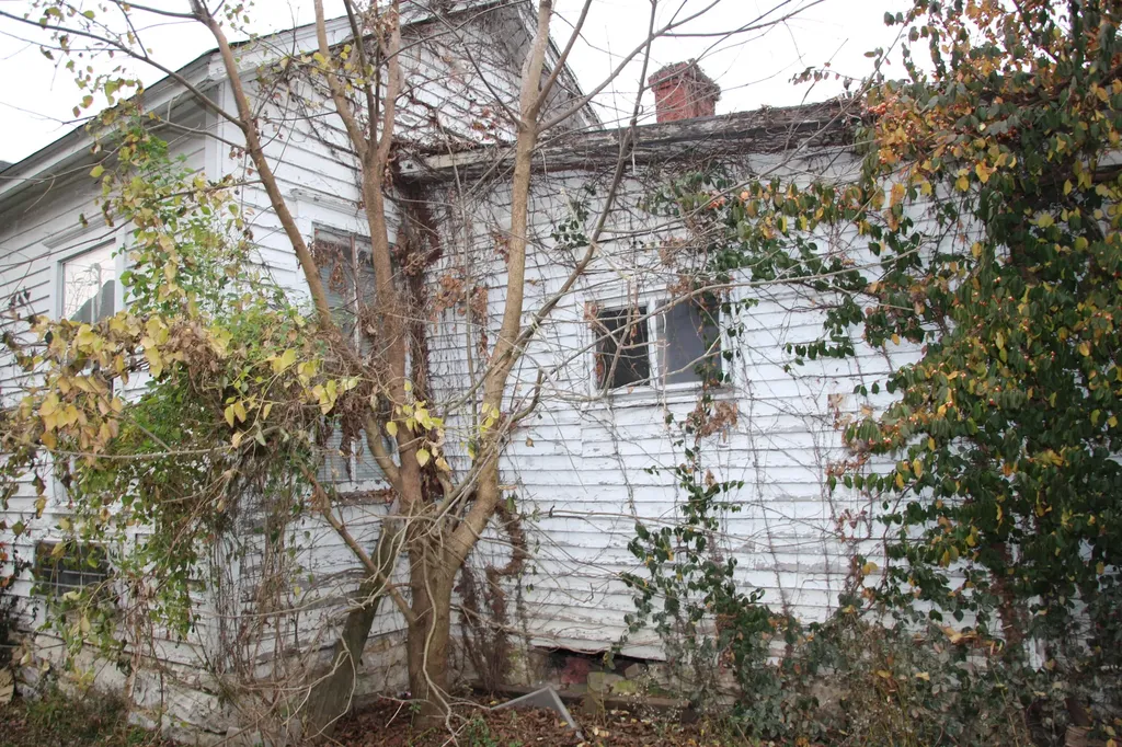726 Benson Avenue Frankfort KY 40601