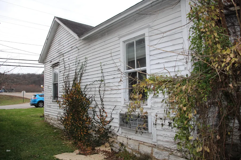726 Benson Avenue Frankfort KY 40601