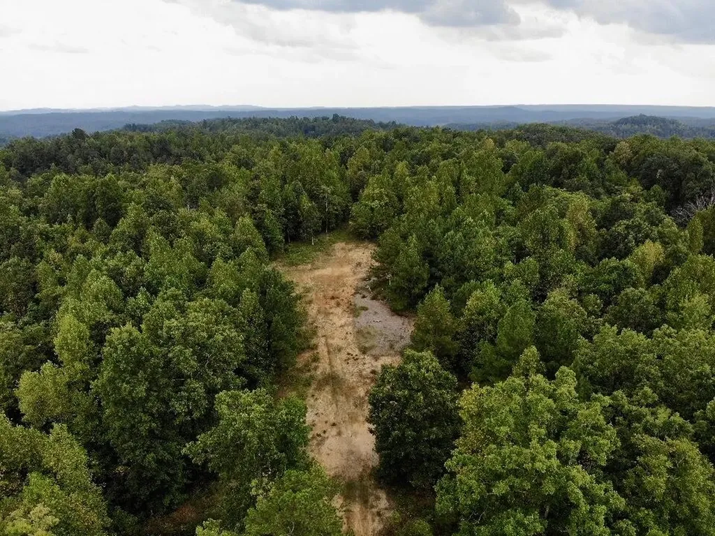 3680 Copper Creek Road Berea KY 40403