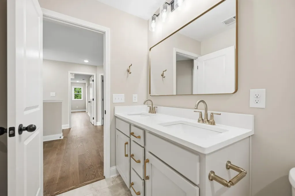 137 Ivy Creek Drive Richmond KY 40475
