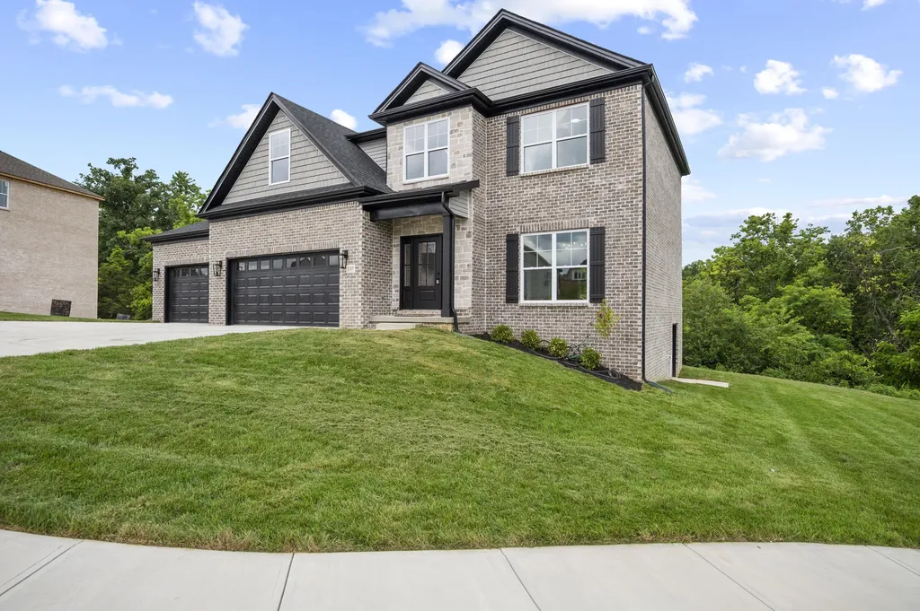 137 Ivy Creek Drive Richmond KY 40475