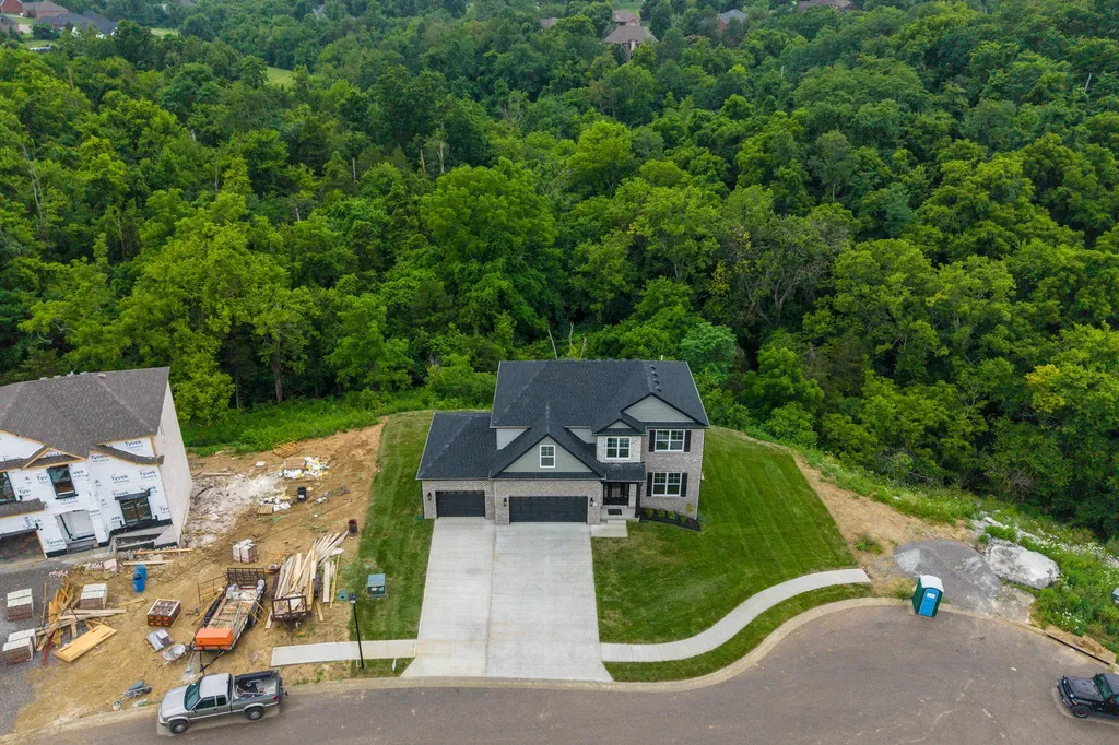 137 Ivy Creek Drive Richmond KY 40475