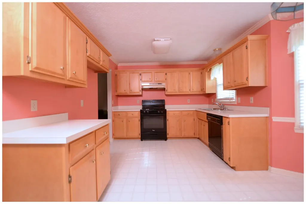 816 Isaac Shelby Circle Frankfort KY 40601