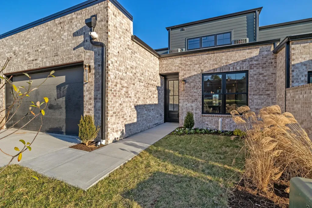 4165 Cocos Way Lexington KY 40513