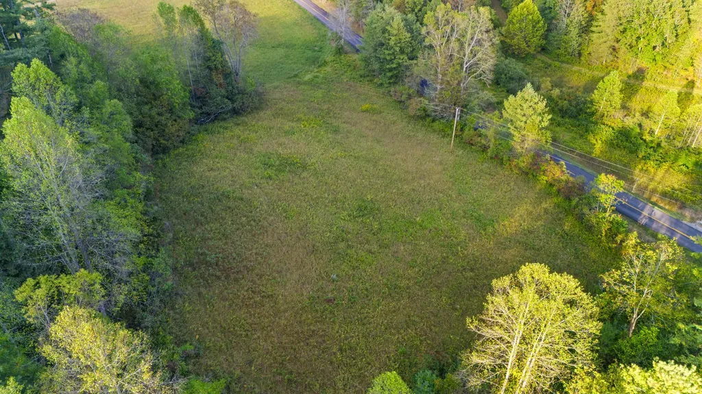 5531 Ky-746 Campton KY 41301