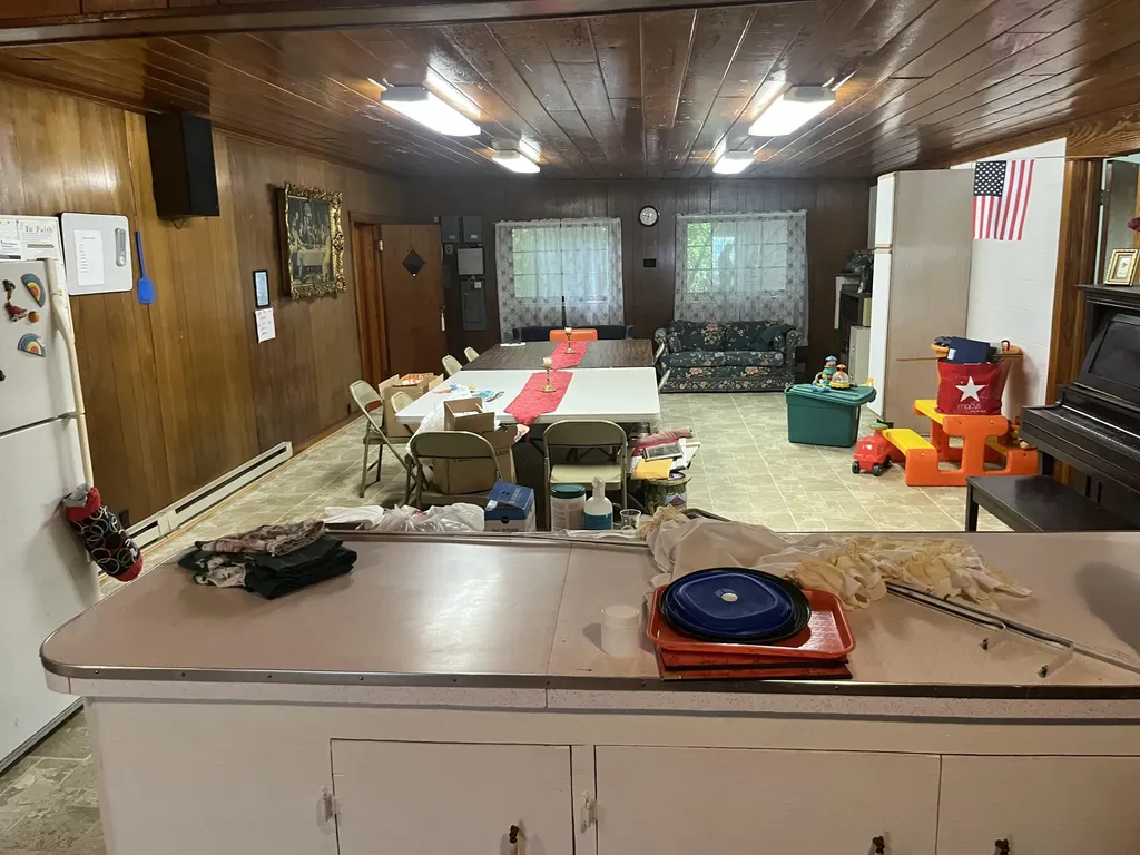 324 S Wallins Avenue Wallins KY 40873