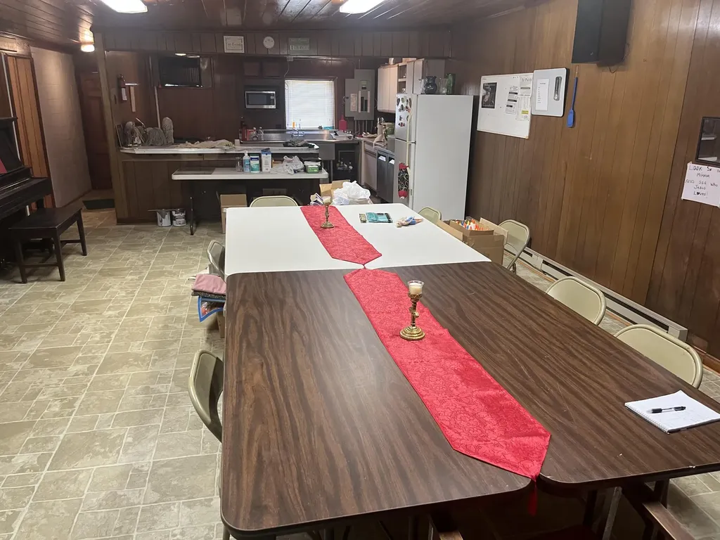 324 S Wallins Avenue Wallins KY 40873