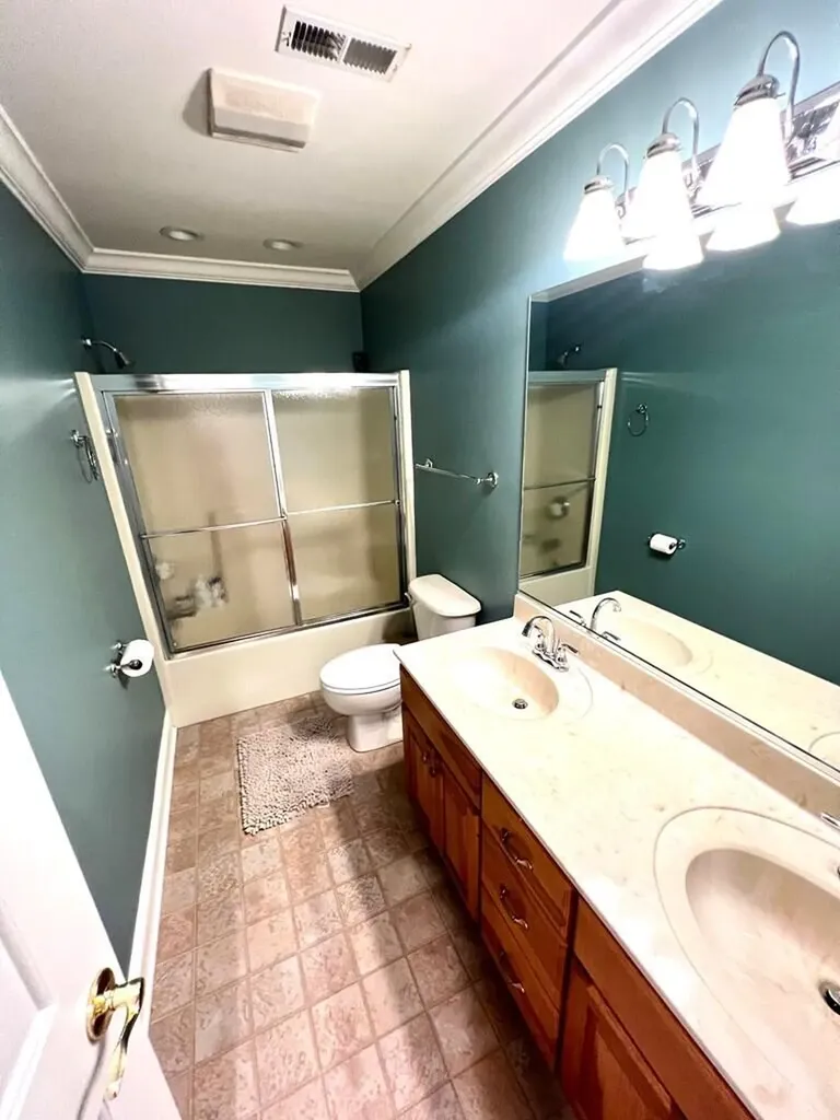 21 Crestwood Circle Prestonsburg KY 41653