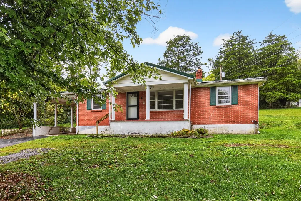 1465 Chenault Bridge Road Lancaster KY 40444