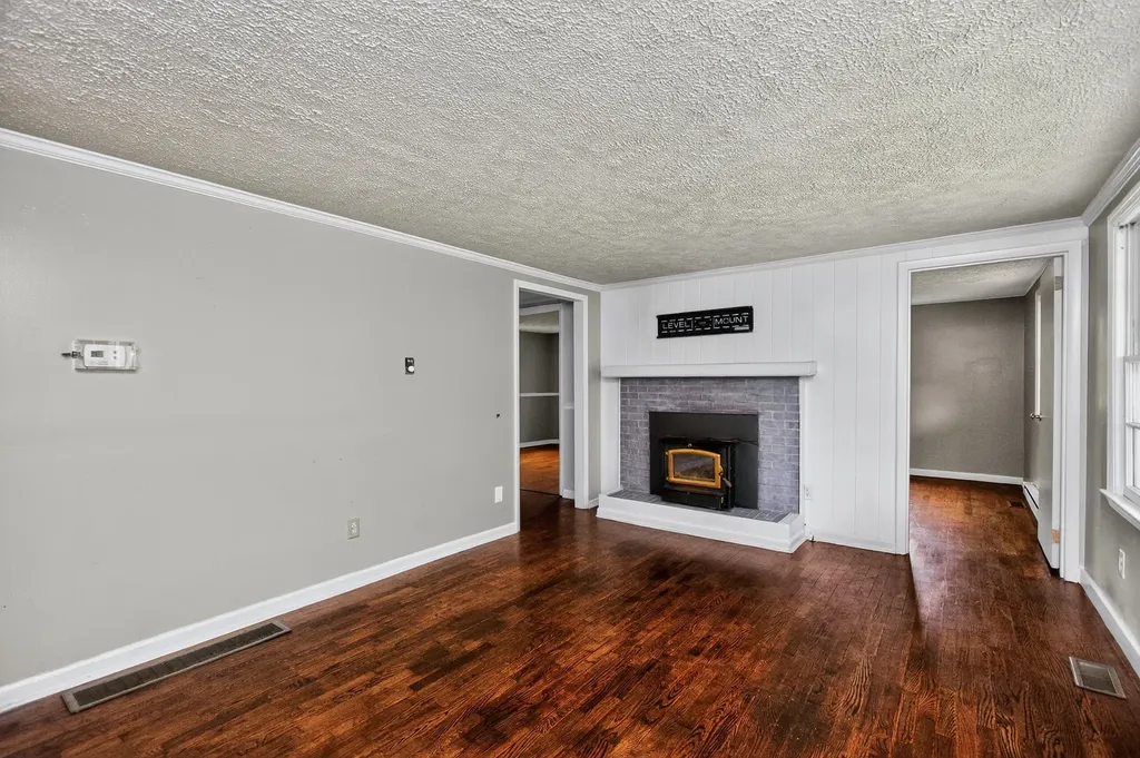 1465 Chenault Bridge Road Lancaster KY 40444