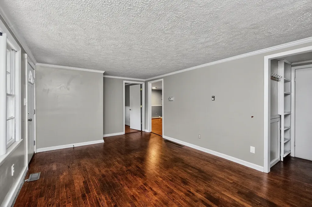 1465 Chenault Bridge Road Lancaster KY 40444