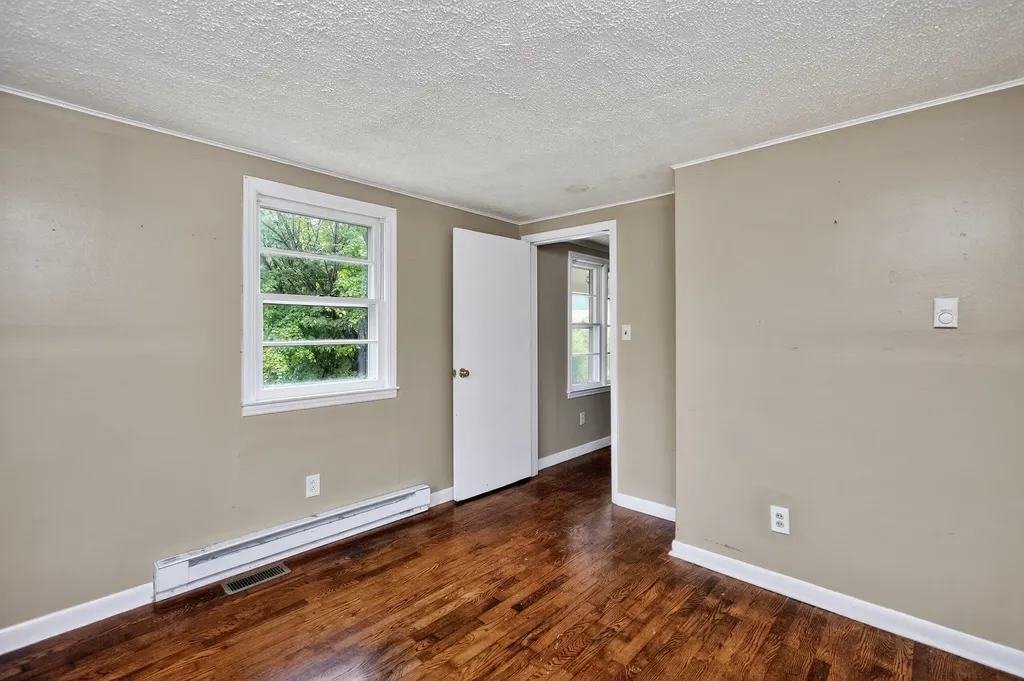 1465 Chenault Bridge Road Lancaster KY 40444