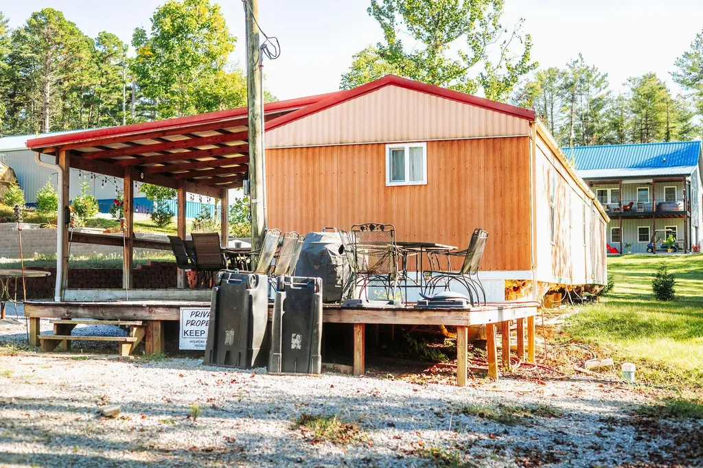 121 Shinbone Drive Monticello KY 42633