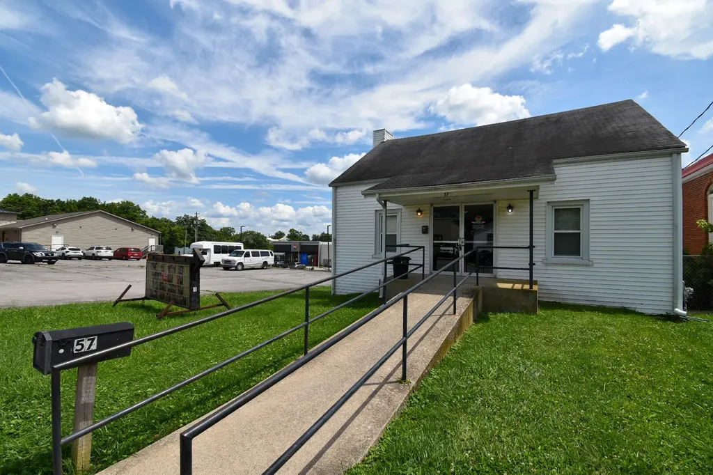 39 Highland Avenue Lancaster KY 40444