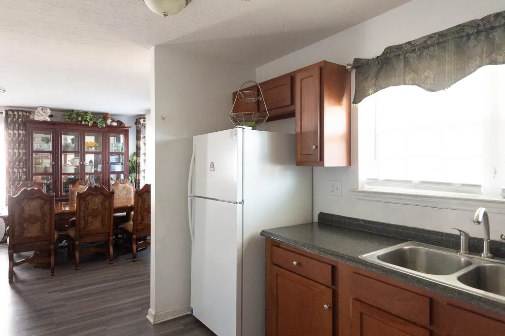1801 Russell Cave Road Lexington KY 40505