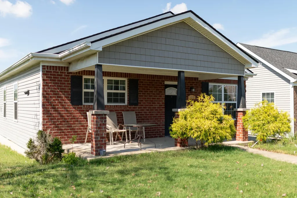 1801 Russell Cave Road Lexington KY 40505