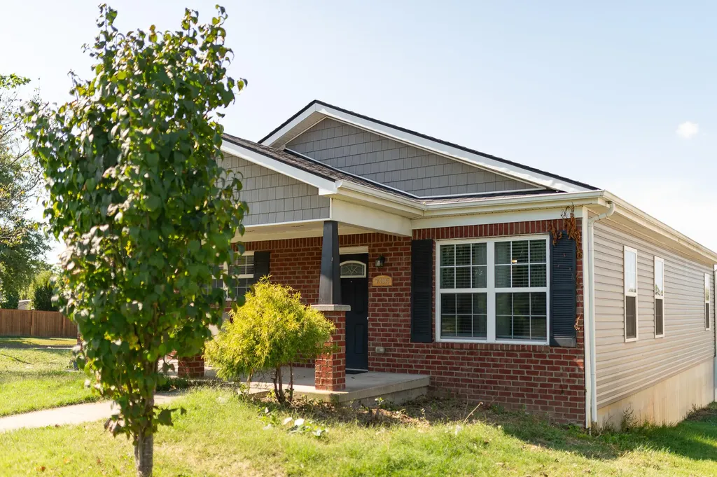 1801 Russell Cave Road Lexington KY 40505