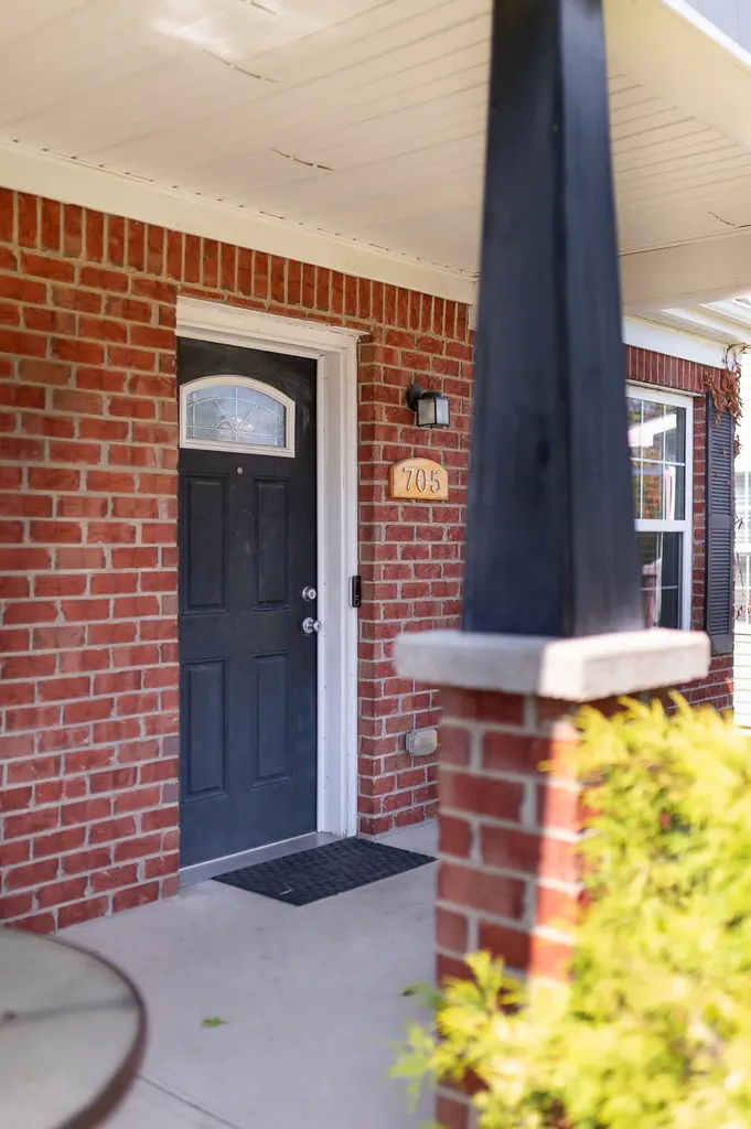 1801 Russell Cave Road Lexington KY 40505