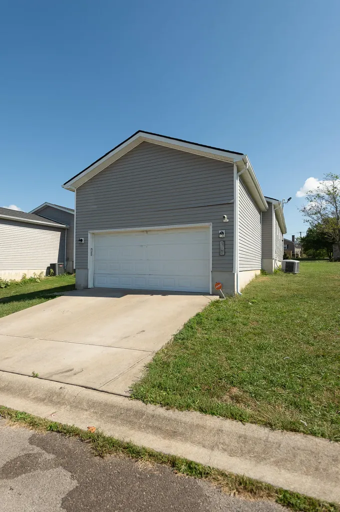 1801 Russell Cave Road Lexington KY 40505