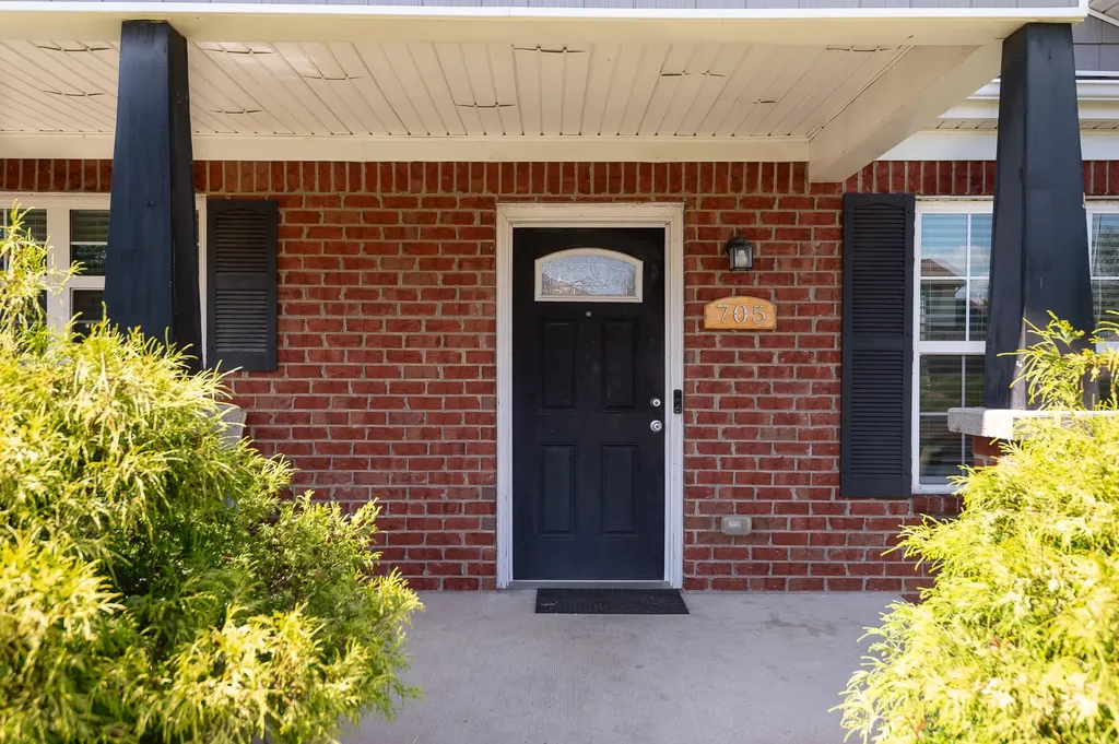 1801 Russell Cave Road Lexington KY 40505