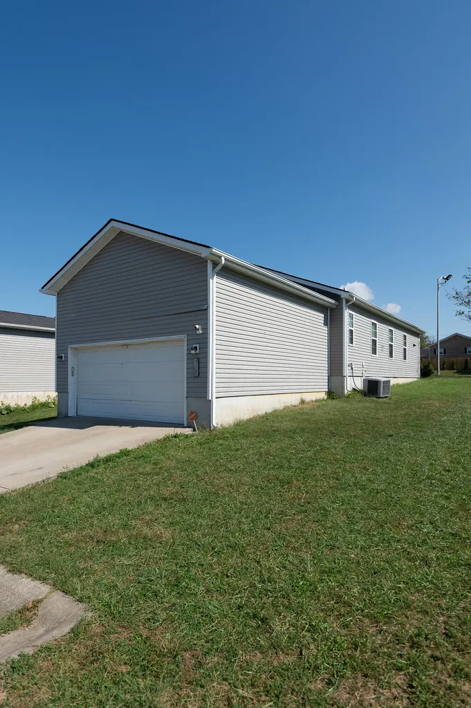 1801 Russell Cave Road Lexington KY 40505
