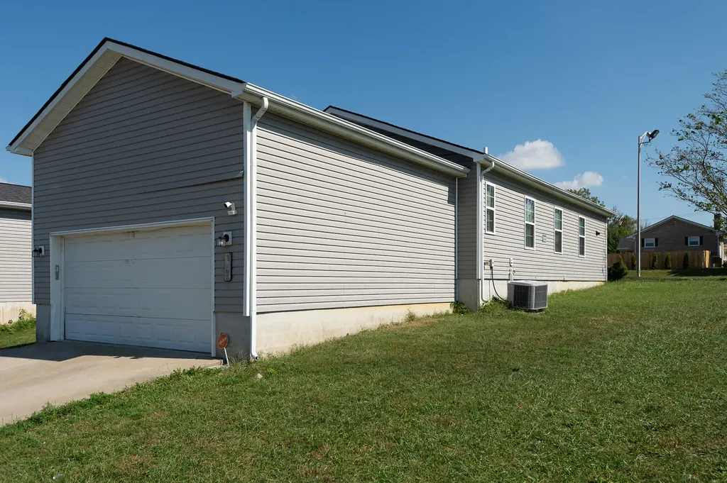 1801 Russell Cave Road Lexington KY 40505