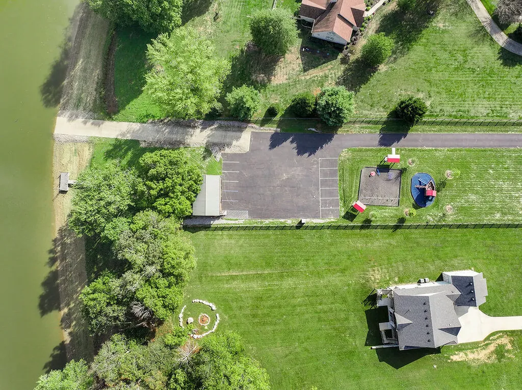 150 Lakeside Drive Lancaster KY 40444