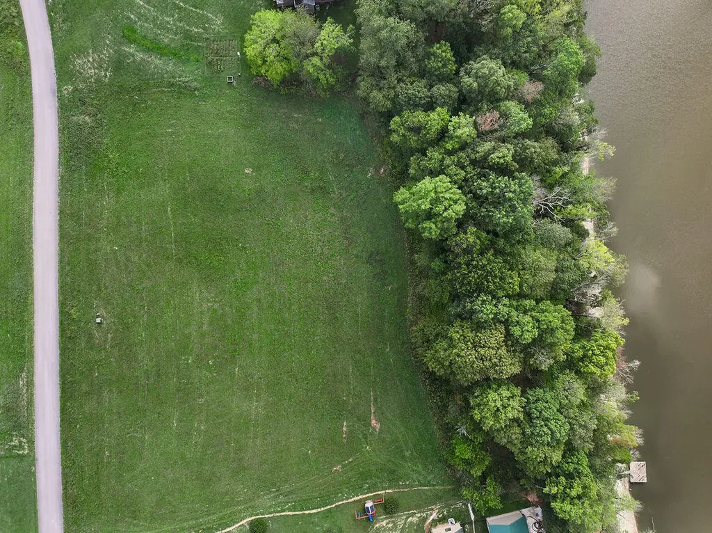 150 Lakeside Drive Lancaster KY 40444
