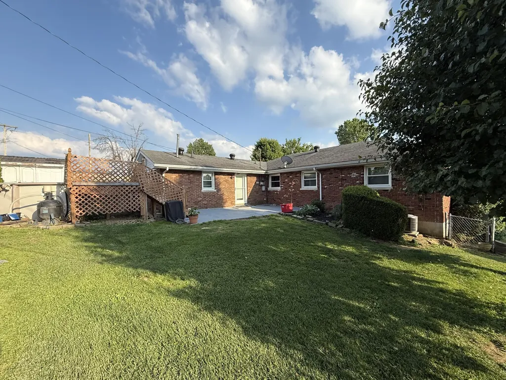 528 Estes Drive Winchester KY 40391