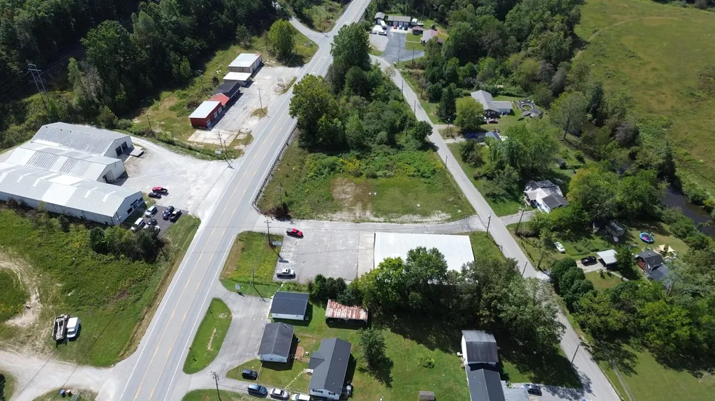 645 Lily School Road Corbin KY 40701