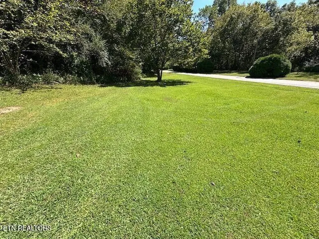 63 Powell Howard Lane Hulen KY 40845